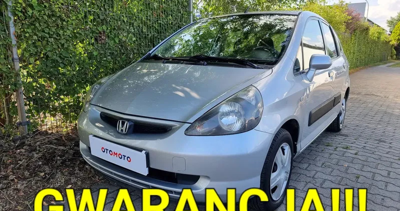 samochody osobowe Honda Jazz cena 7900 przebieg: 211000, rok produkcji 2004 z Warszawa